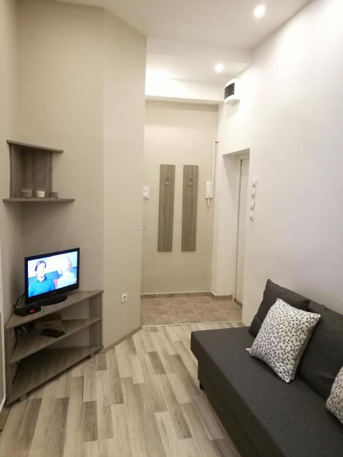 Apartment In The Heart Of Белград Экстерьер фото
